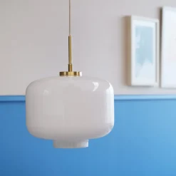 Arp takpendel 30 cm - Messing/Opal glass