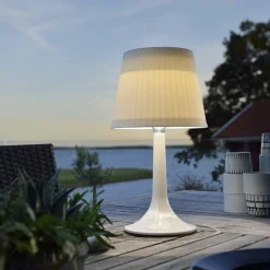 Assisi bordlampe solcelle - Hvit