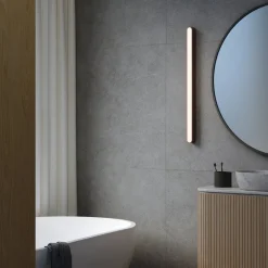 Atticus 900 vegglampe for baderom IP44 16,8W 3000 Kelvin - Dimbar