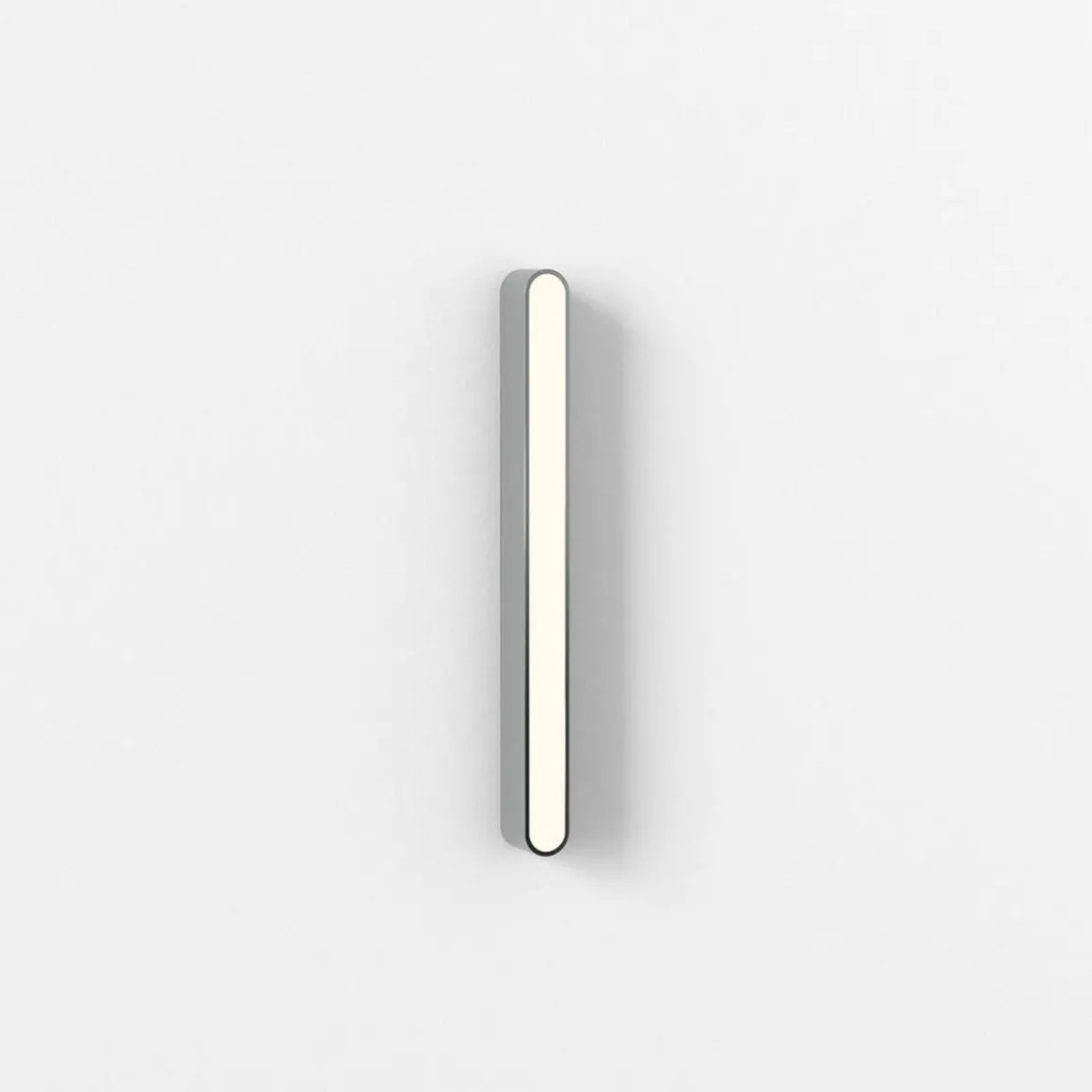 Atticus 600 vegglampe for baderom IP44 13,4W 3000 Kelvin - Dimbar