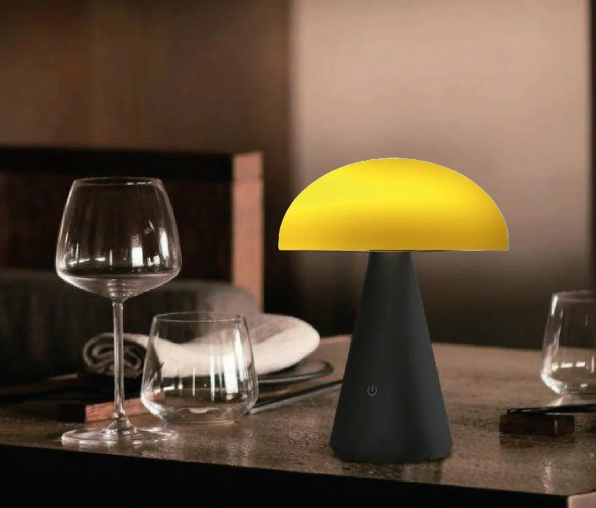 Aura oppladbar bordlampe 2,2W 2200 Kelvin IP44 - Dimbar