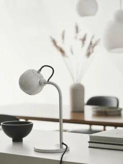 Ball bordlampe