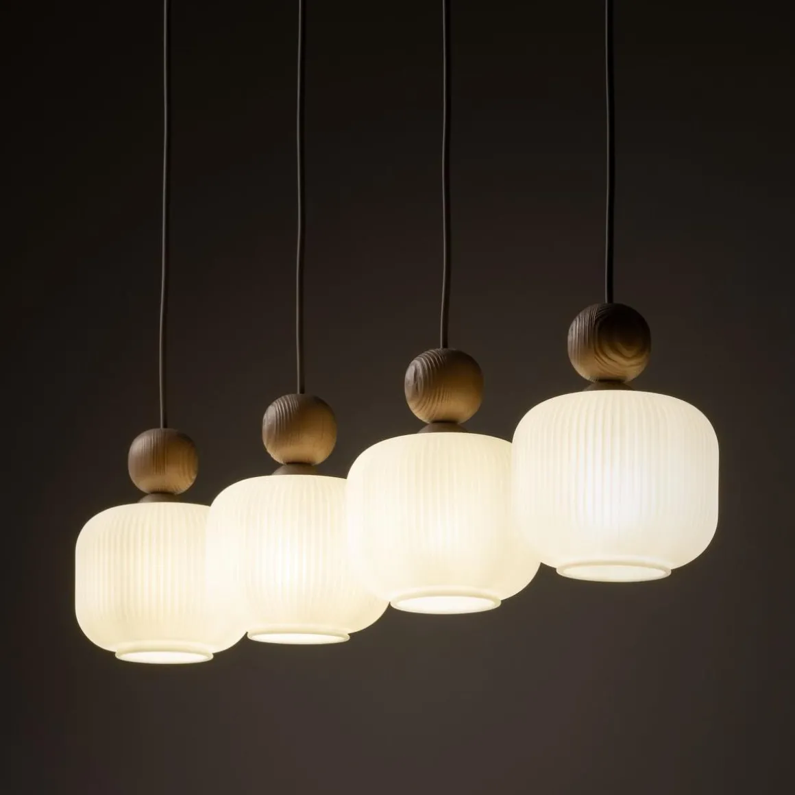 Ballo takpendel 4-lys