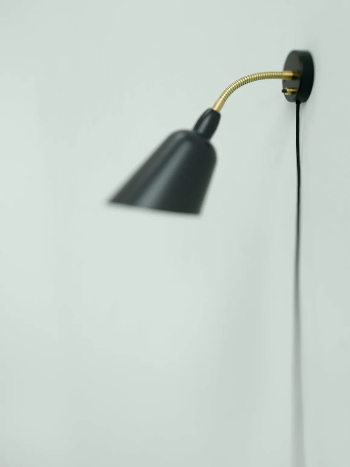 Bellevue Vegglampe - svart/messing