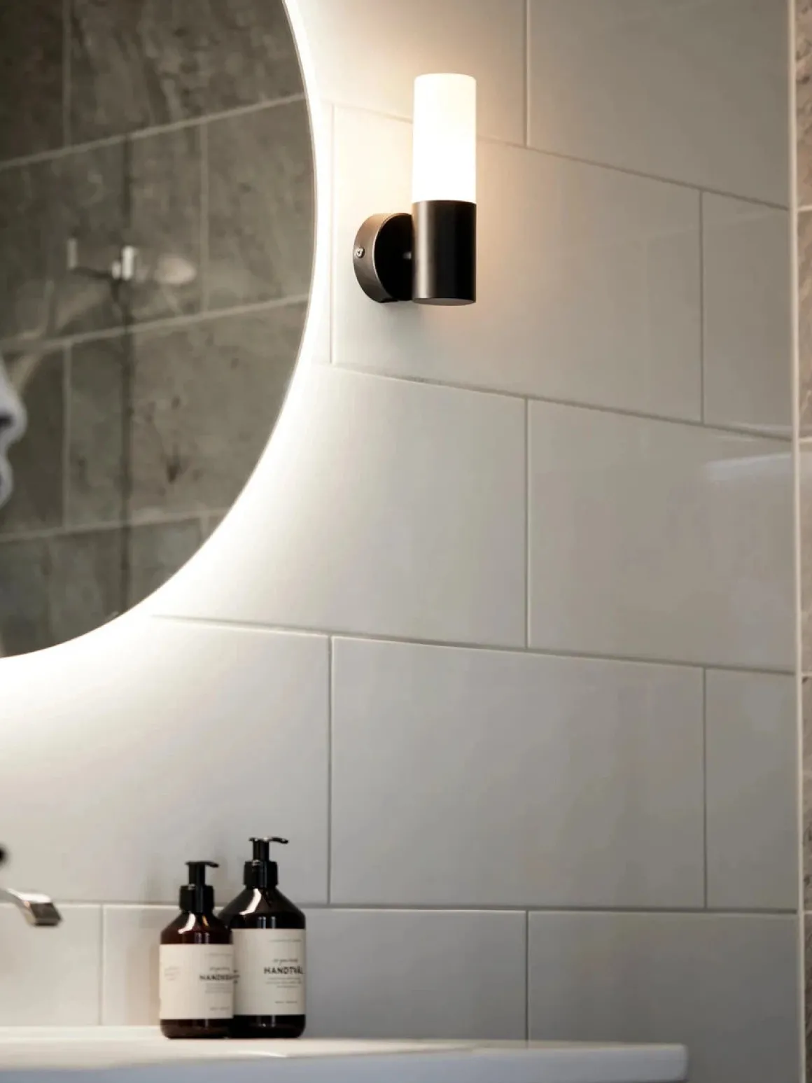 Beta vegglampe IP44 - Svart