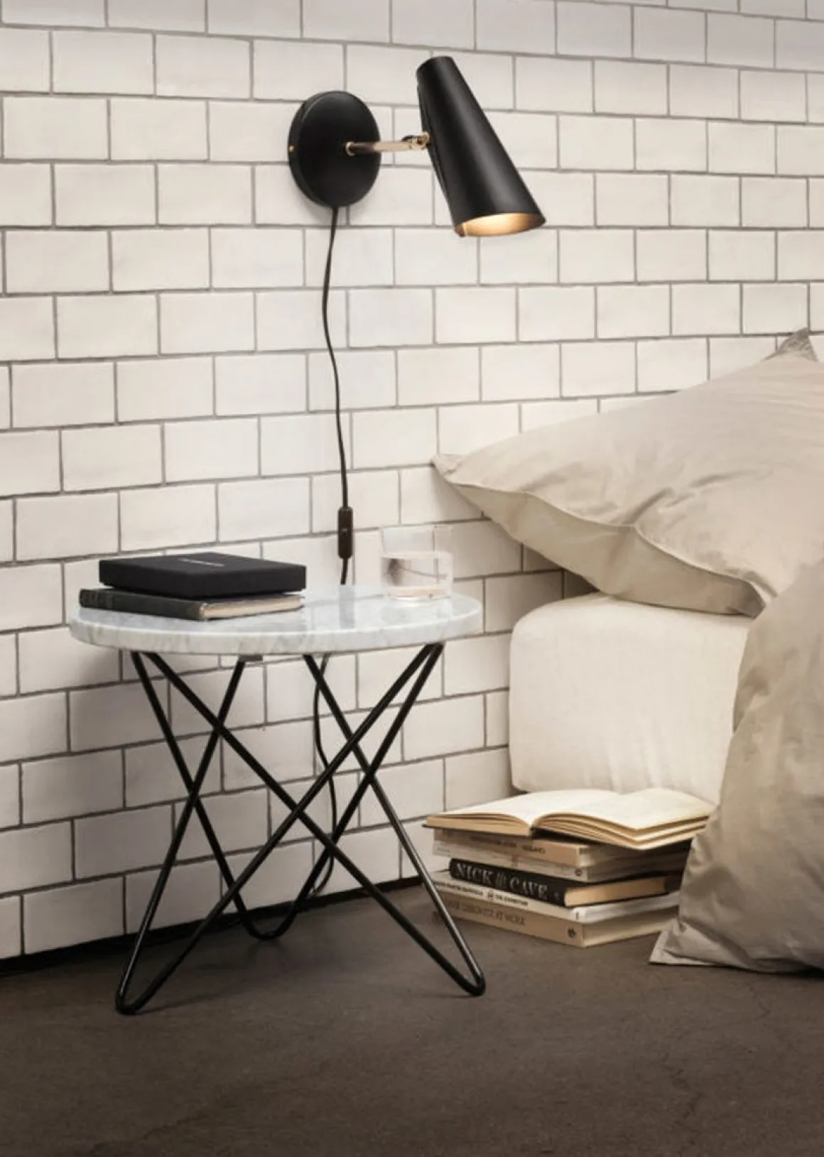 Birdy vegglampe kort