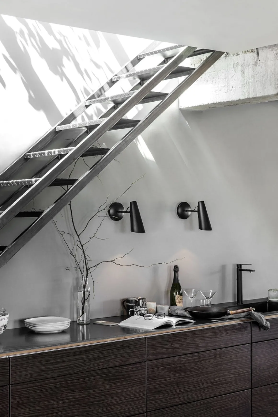 Birdy vegglampe kort