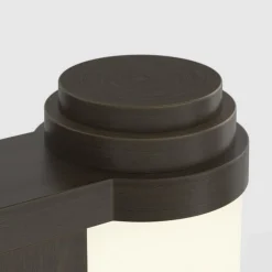 Burlington 400 vegglampe for baderom 9,8W 2700 Kelvin IP44