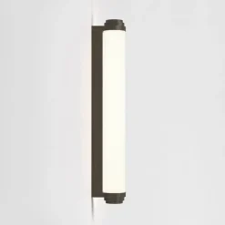 Burlington 600 vegglampe for baderom 14,3W 2700 Kelvin IP44