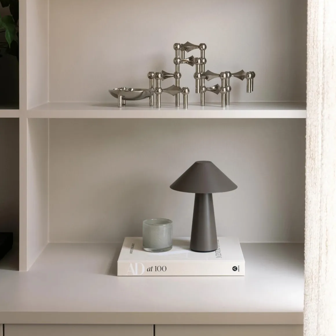 Cannes oppladbar bordlampe