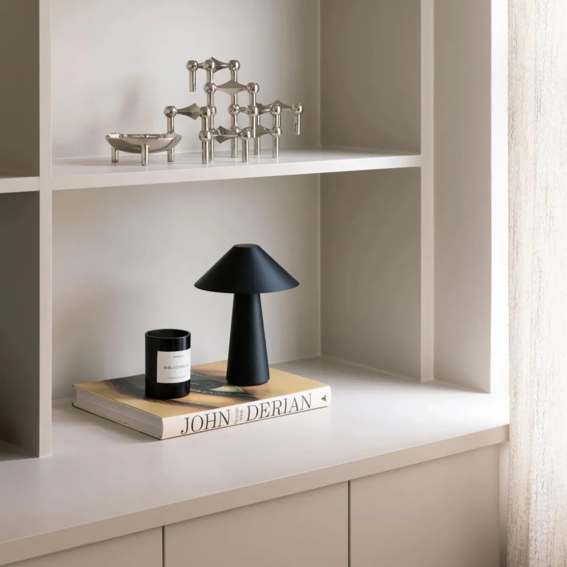 Cannes oppladbar bordlampe