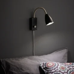 Ciro flex vegglampe - Svart/stål - Svart / Stål