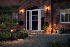 Classic vegglampe opp utendørs IP44