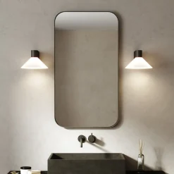 Conic vegglampe IP44