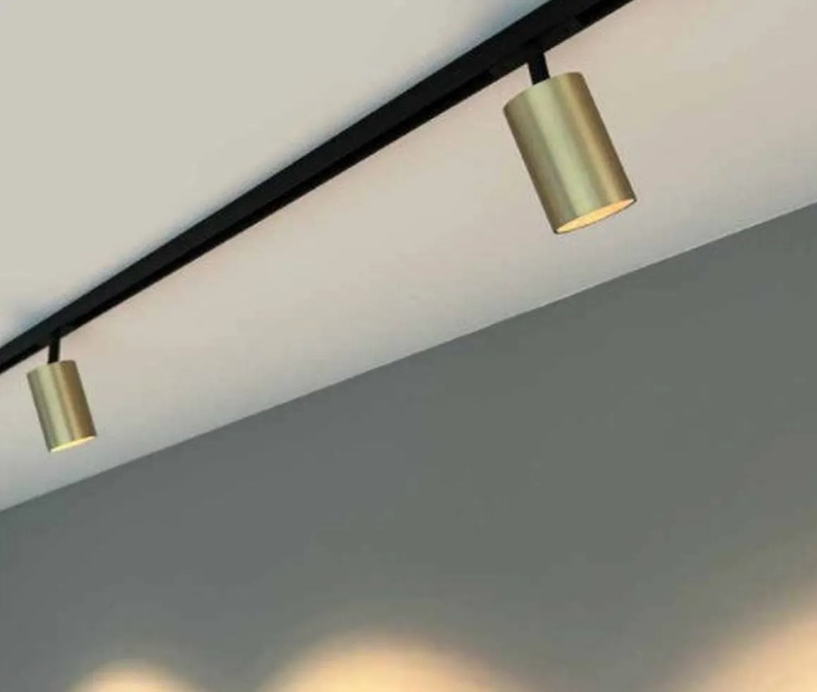 Designline Tube Pro komplett 1.9 meter spotskinne med 3 spotter GU10 - Svart/Messing