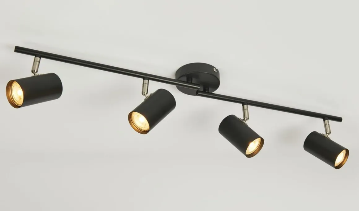 Era taklampe med 4 spotter - Svart
