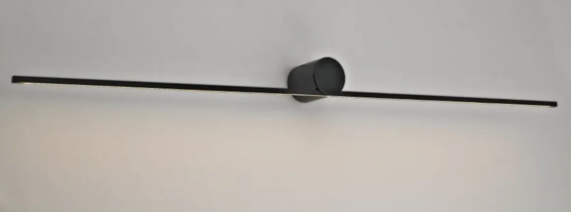 Eros 600 vegglampe ned IP44 dimbar - Svart