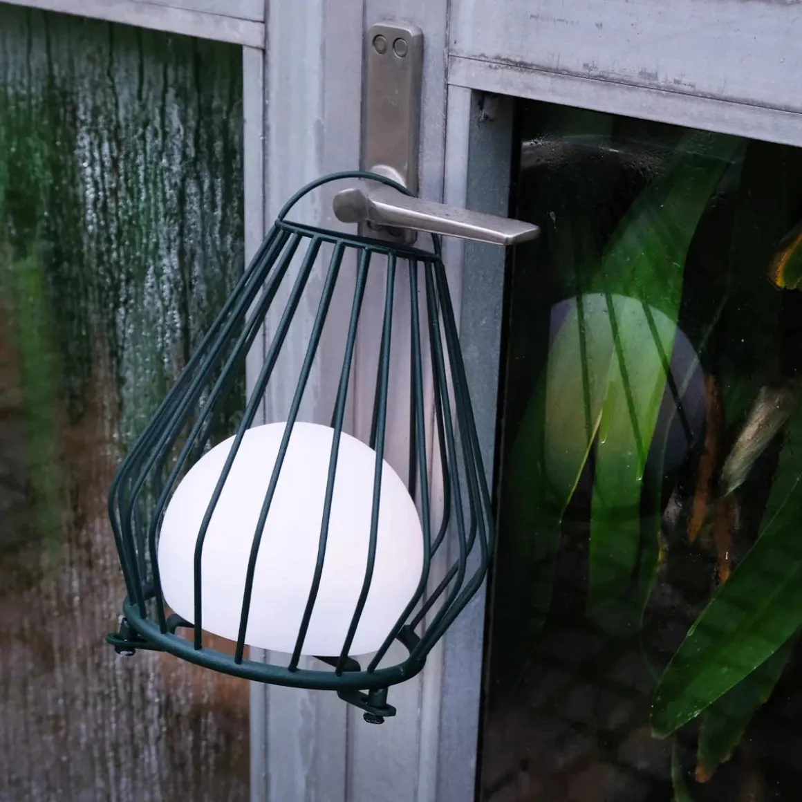 Evesham utendørs lanterne oppladbar medium