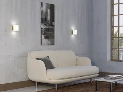 Evoke vegglampe small G9 - Børstet messing/Opal