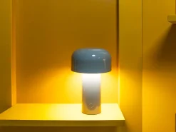 Flos Bellhop oppladbar bordlampe