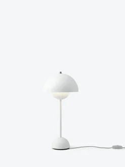 Flowerpot VP3 bordlampe