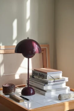 Flowerpot VP3 bordlampe
