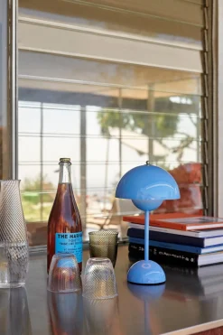 Flowerpot VP9 bærbar bordlampe