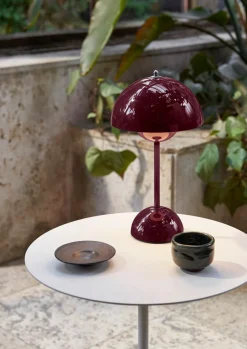 Flowerpot VP9 bærbar bordlampe