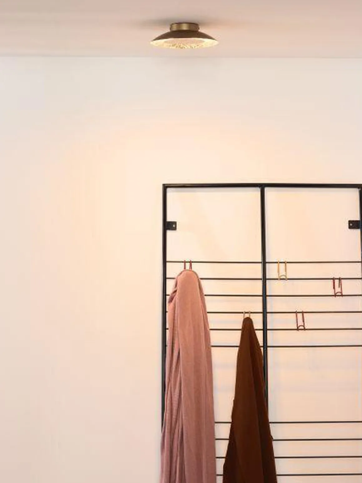 Foskal taklampe 21,5 cm 6W 2700 Kelvin