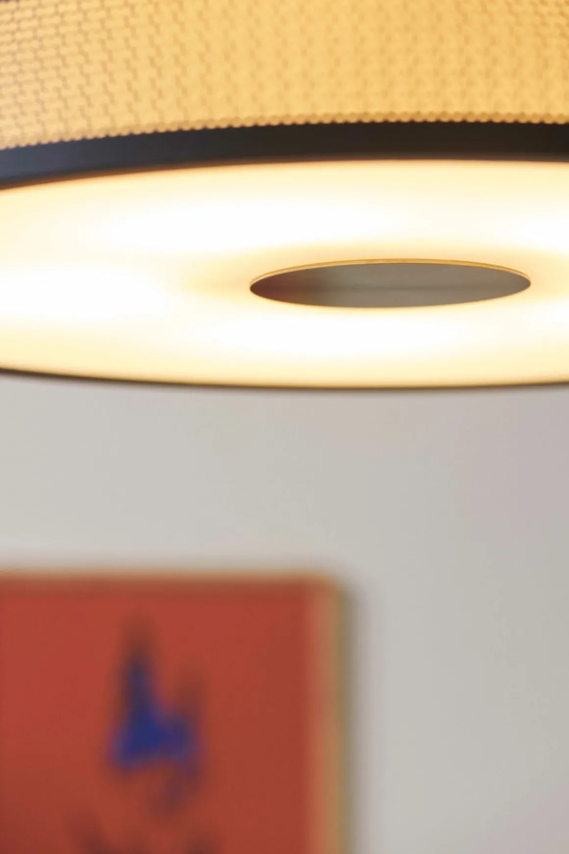 Frame taklampe 43 cm - Svart/Antikk messing