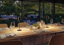 Gilo portabel bordlampe oppladbar 2,8W 2700 Kelvin IP44