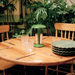 Gustave oppladbar bordlampe