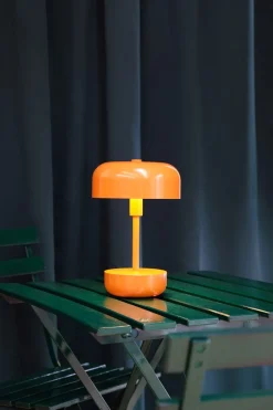 Haipot oppladbar bordlampe 3000 Kelvin 3W IP44