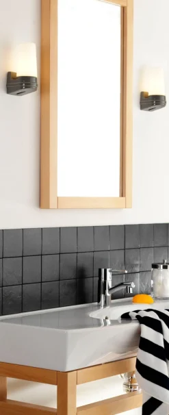 Ifø Bernadotte enkel vegglampe IP44