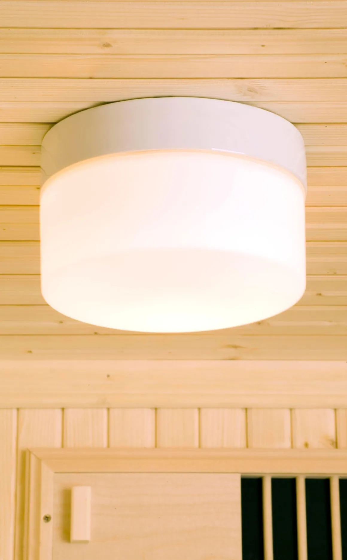 Ifø Opus 200/135 tak/vegg E27 IP44