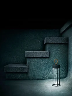 In Vitro unplugged oppladbar lampe