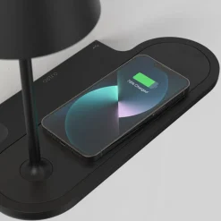 Ito vegglampe med trådløs lader og USB