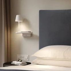 Ito vegglampe med trådløs lader og USB