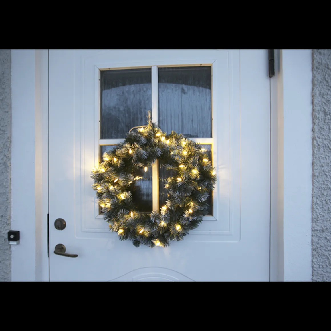 Julekrans med lys Edmonton 50 cm 30-lys - Grønn