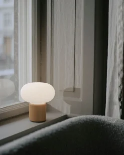 Karl-Johan bærbar bordlampe - Gul