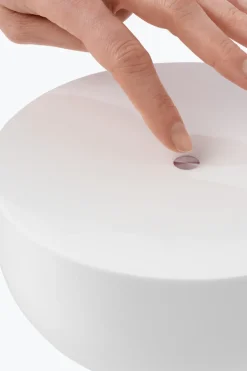 Kizu Portable bordlampe - Svart marmor