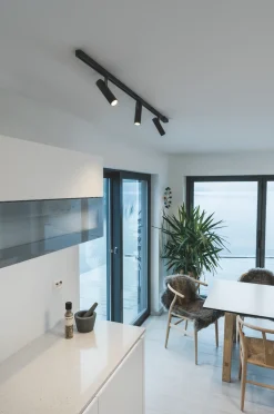 Komplett 2m Zip Tube Micro 3 X 7W LED 2000-2800K dim to warm