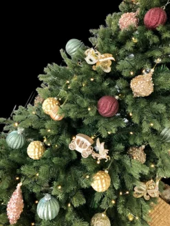 Kunstig juletre 180 cm 40% PE og 60% PVC 300 LED varmhvit