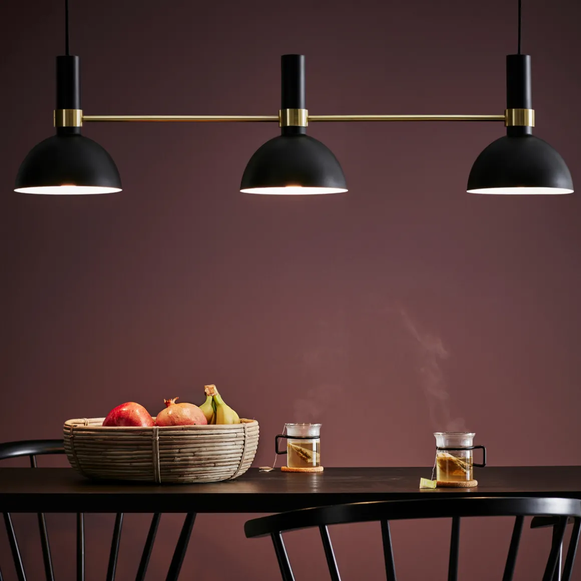 Larry takpendel - Svart/Børstet messing - Svart / Messing