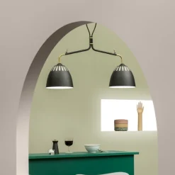 Lean takpendel - Svart/Rå messing