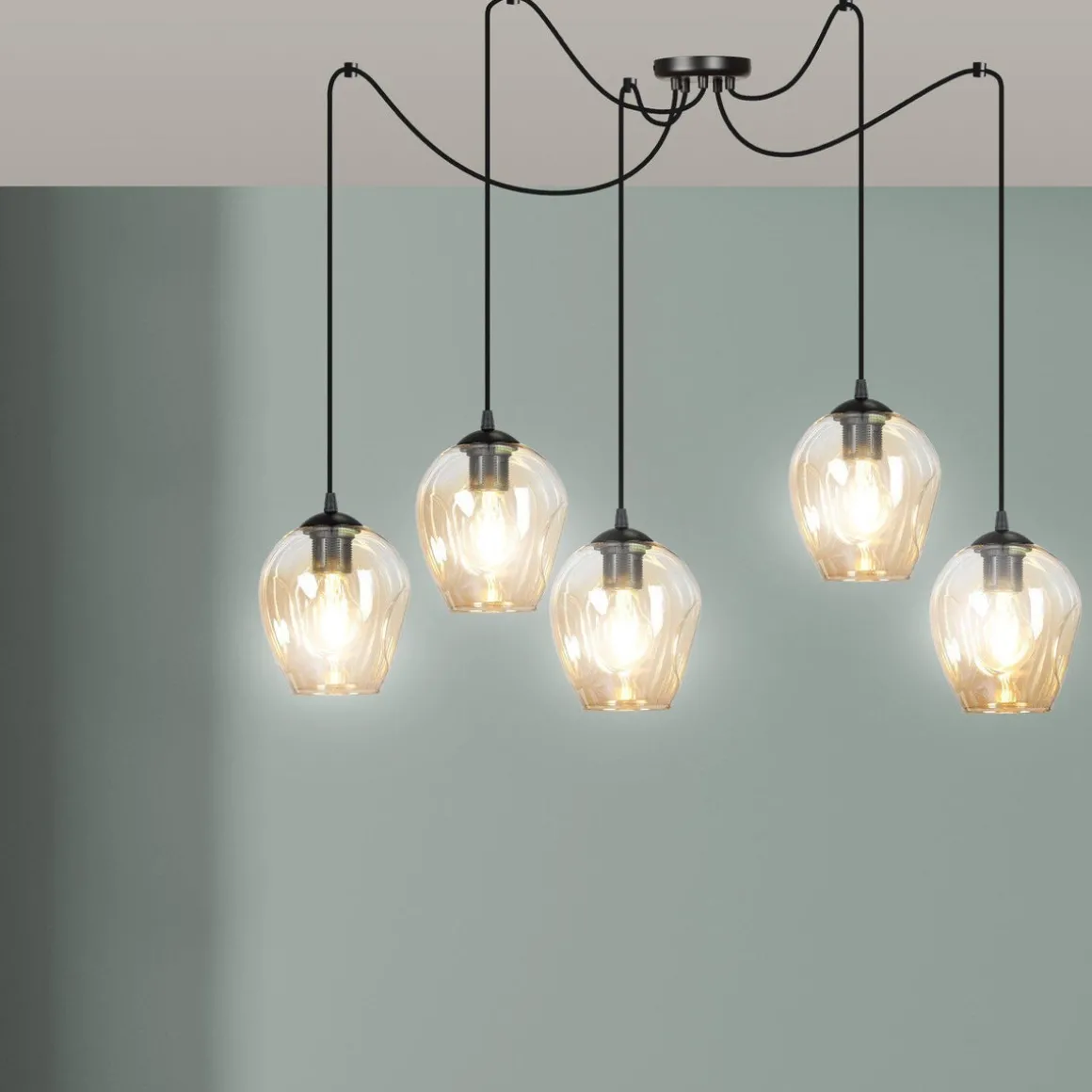 Level takpendel 5 lys - Svart/Amberfarget