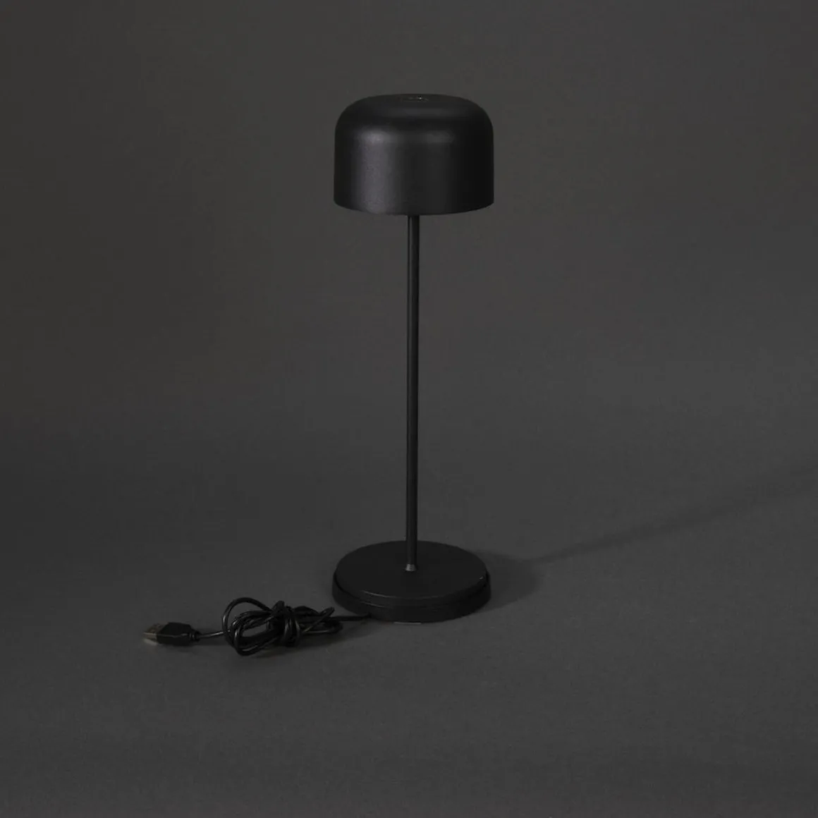 Lille bordlampe oppladbar utendørs IP54