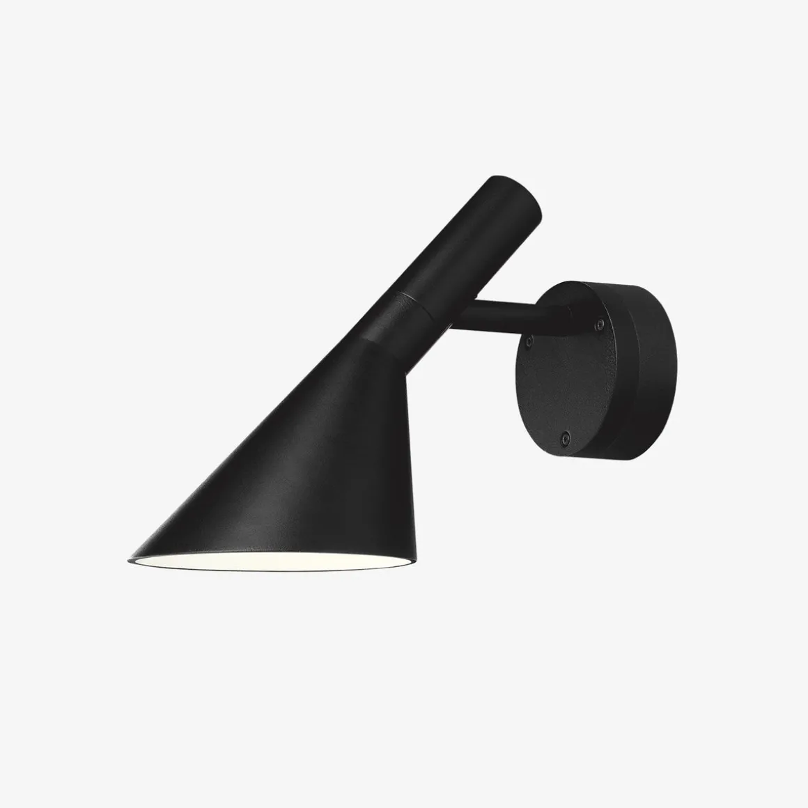 Louis Poulsen AJ 50 utendørs vegglampe