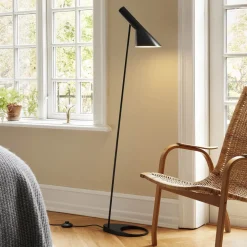 Louis Poulsen AJ gulvlampe