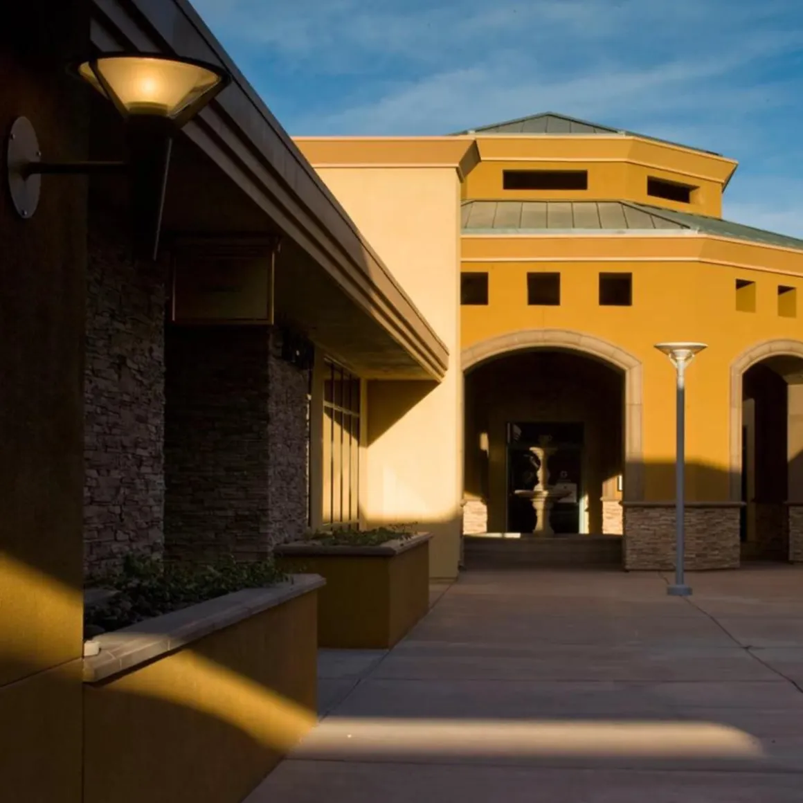 Louis Poulsen Kipp utendørs vegglampe